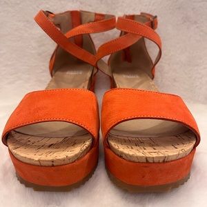 Eileen Fisher Emmy Platform Sandal in Tangelo Suede